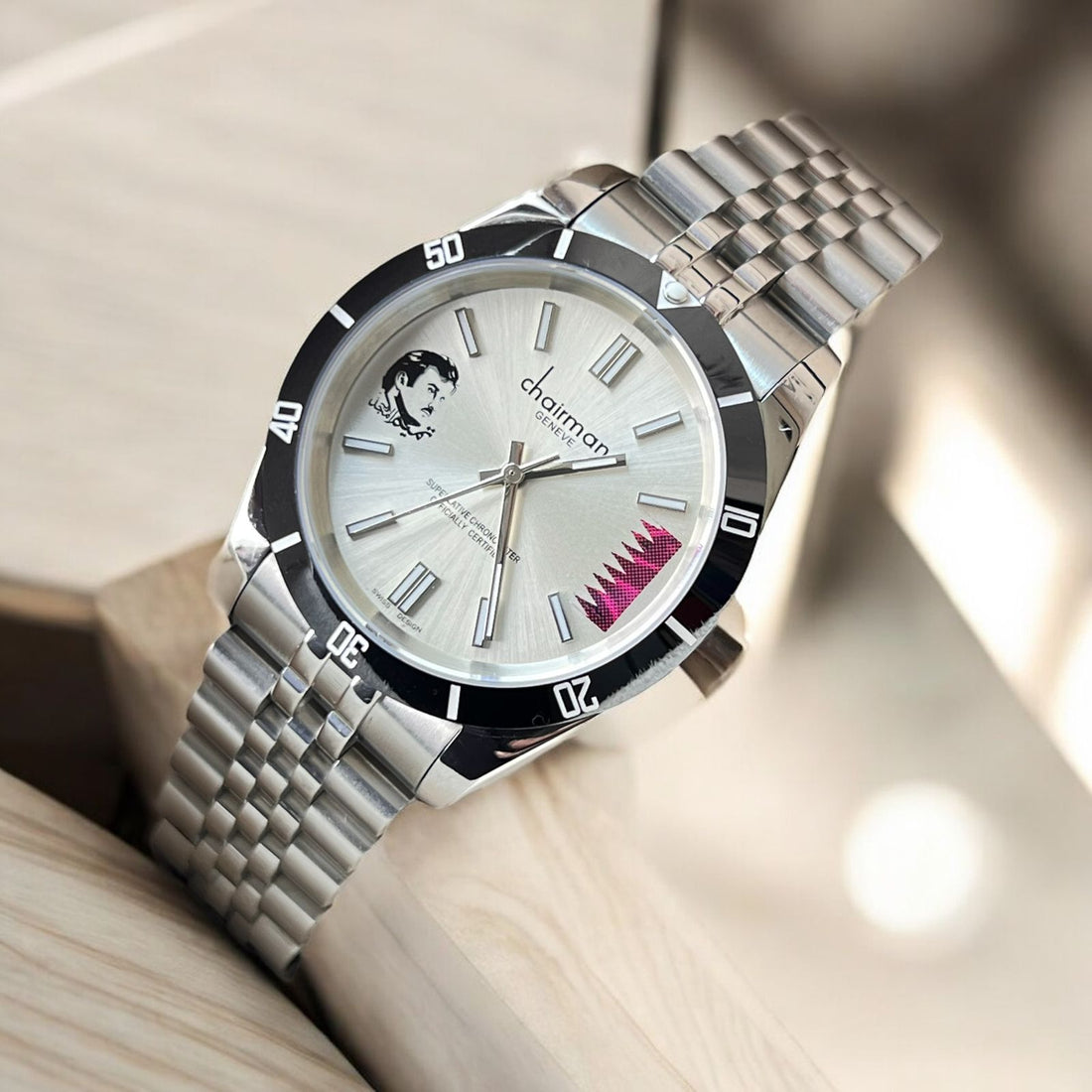 Chairman Geneve QATAR Flag With Ameer Photo Baby Grey Dial Silver Chain Gents Watch