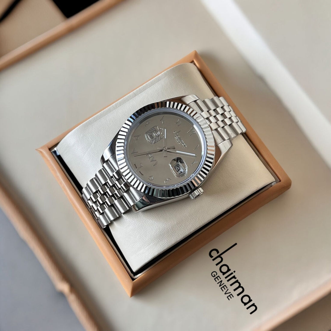 Chairman Geneve UAE Emblem Arabic Dated Beige Dial Silver Chain Gents Watch