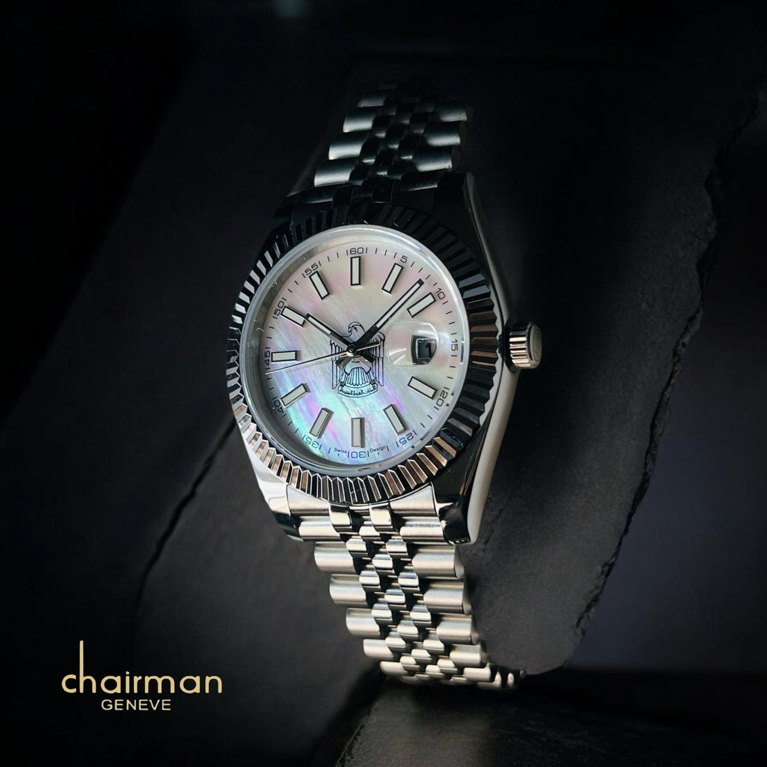 Chairman Geneve UAE Emblem Dated White Dial Silver Chain Gents Watch
